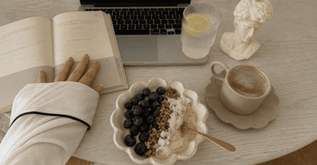 rotina matinal para mulheres adultas